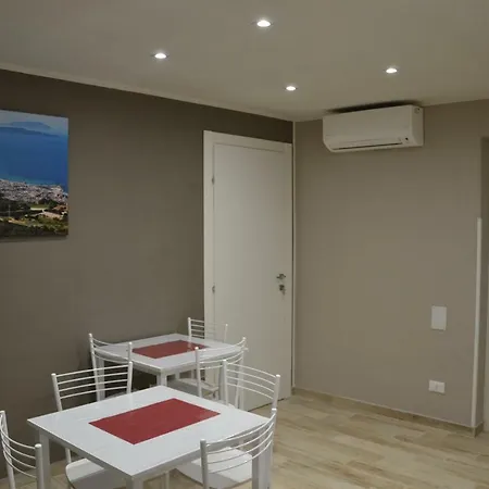 Stella Maris Centro فندق مبيت وإفطار