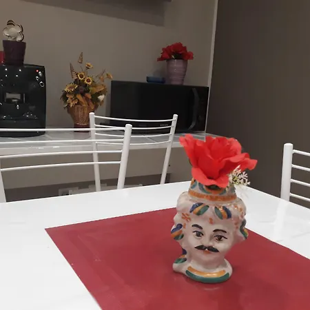 Stella Maris Centro Bed and Breakfast 4*