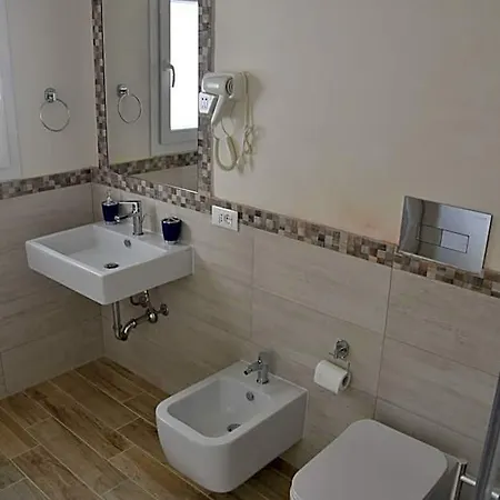 Bed & Breakfast Stella Maris Centro 4*